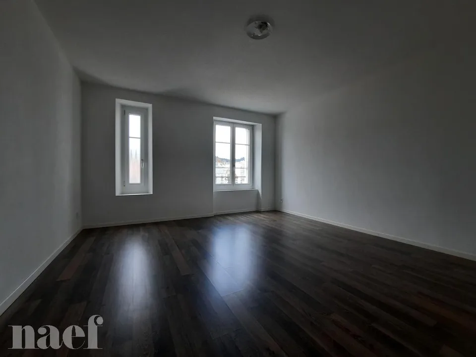 Schönes 2,5-Zimmer-Apartment im 4. Stock