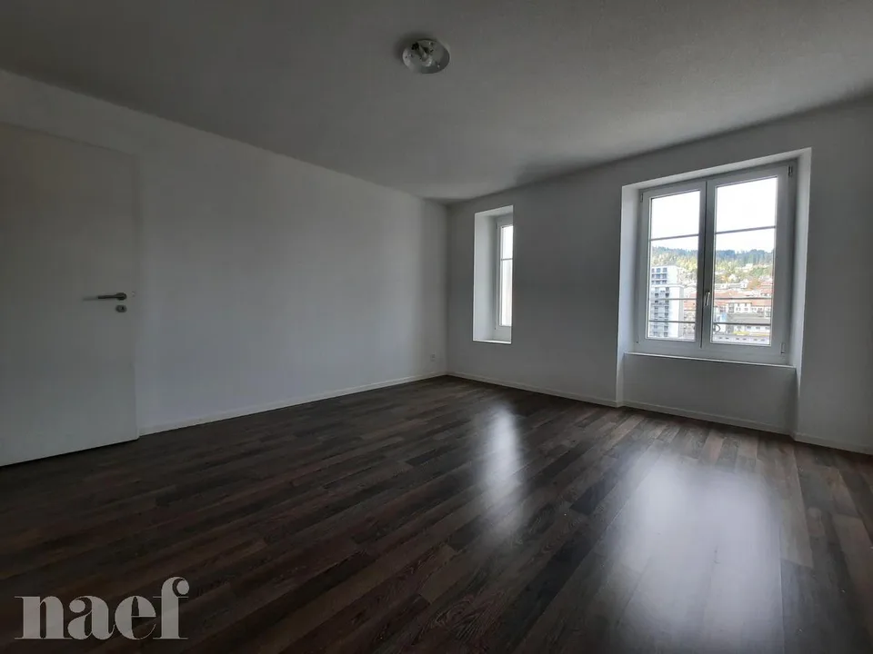 Schönes 2,5-Zimmer-Apartment im 4. Stock