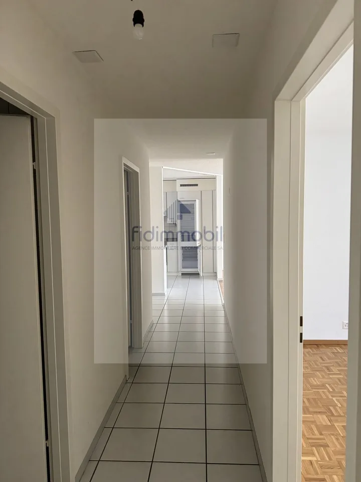 Wohnung mit 3.5 Zimmern im Stadtzentrum – Foto 6 von 10