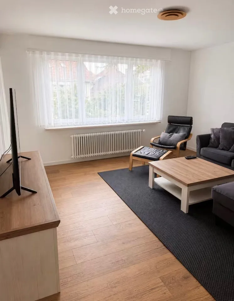 Möblierte 3-Zimmer-Wohnung mit Balkon in Birsfelden – ab sofort verfügbar