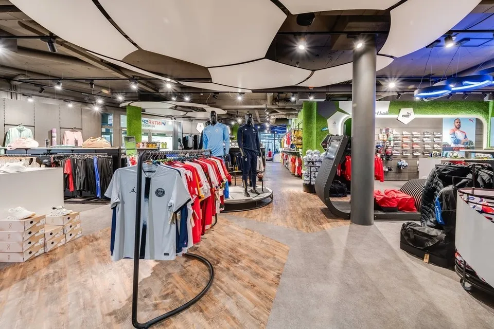 Emplacement idéal sur le Hirschenmarkt Lyss - Votre chance de réussir !