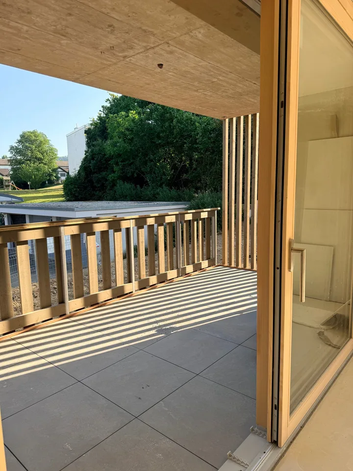 4.5-Zimmer-Wohnungen mit 360 m2 Rasenfläche