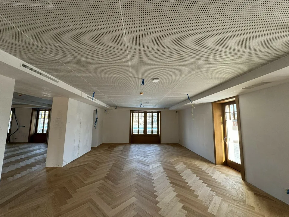 Büro hocher Klasse 170 m² + Terrasse 118 m²