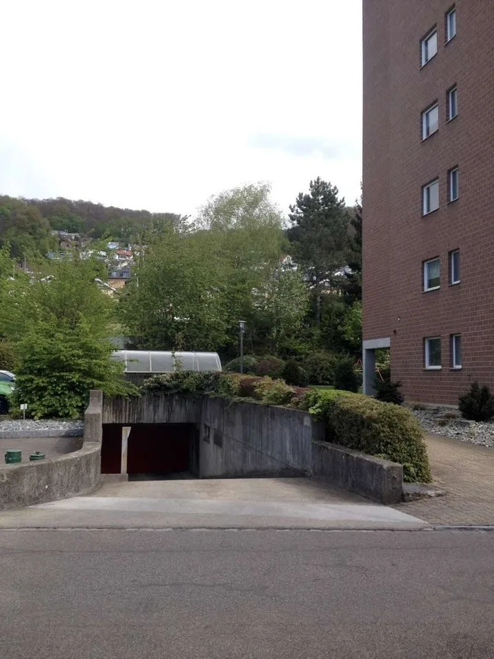 Einstellplatz in Münchenstein