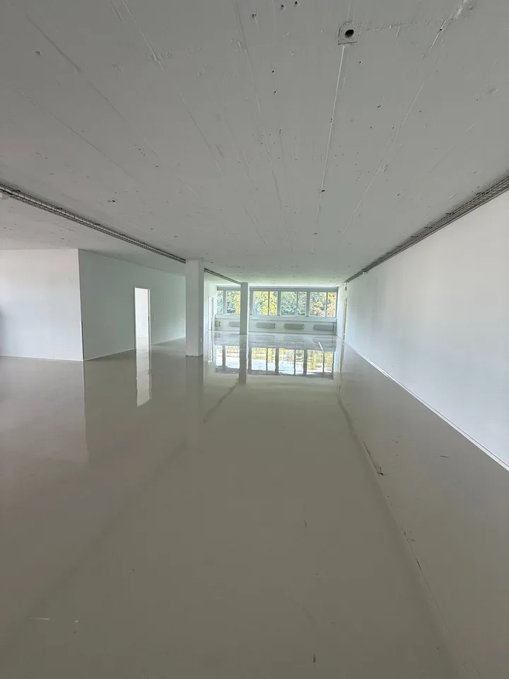 Vielseitige Gewerbefläche/n in Kloten zu vermieten