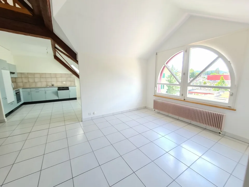 Grand duplex de 3.5 pces de 94m2 - A deux pas de l'hôpital
