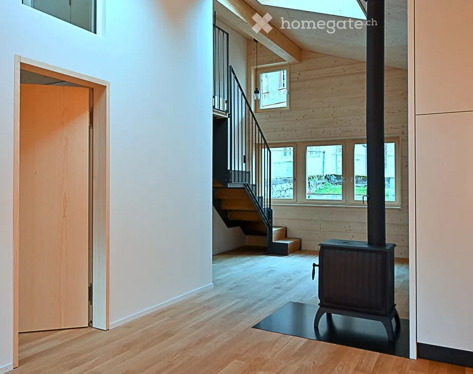 Attic maisonette apartment in Wimmis