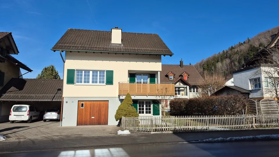 Spacieuse maison individuelle 5.5 pièces dans un emplacement idéal