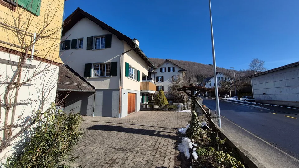 Spacieuse maison individuelle 5.5 pièces dans un emplacement idéal