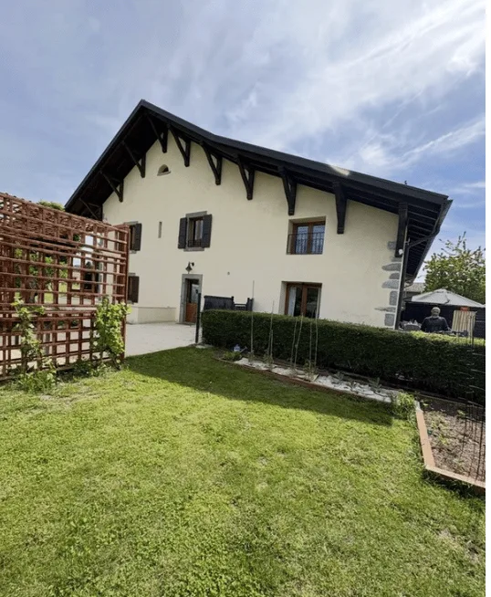 Charmante maison familiale au calme avec jardin