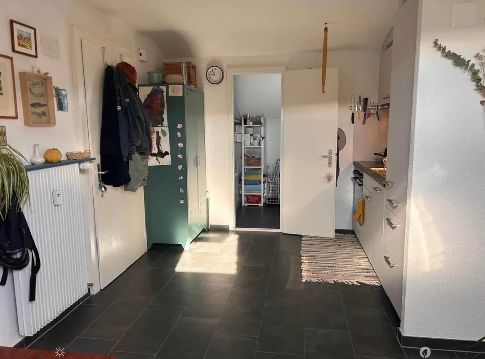 Helle 1.5-Zimmer-Dachwohnung im beliebten und ruhigen Lindequartier