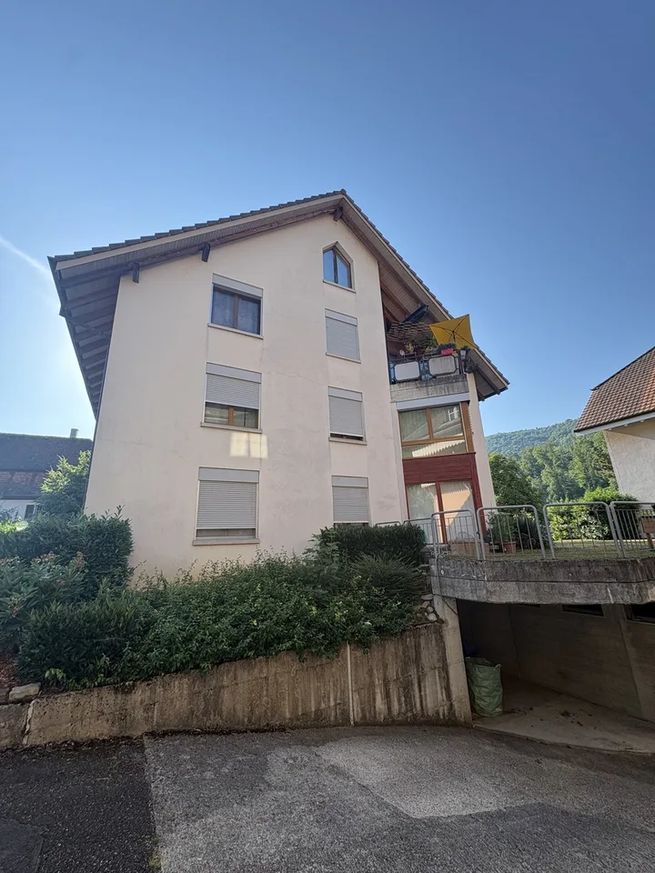 À louer : Duplex 4.5 pièces moderne et chaleureux à Soyhières