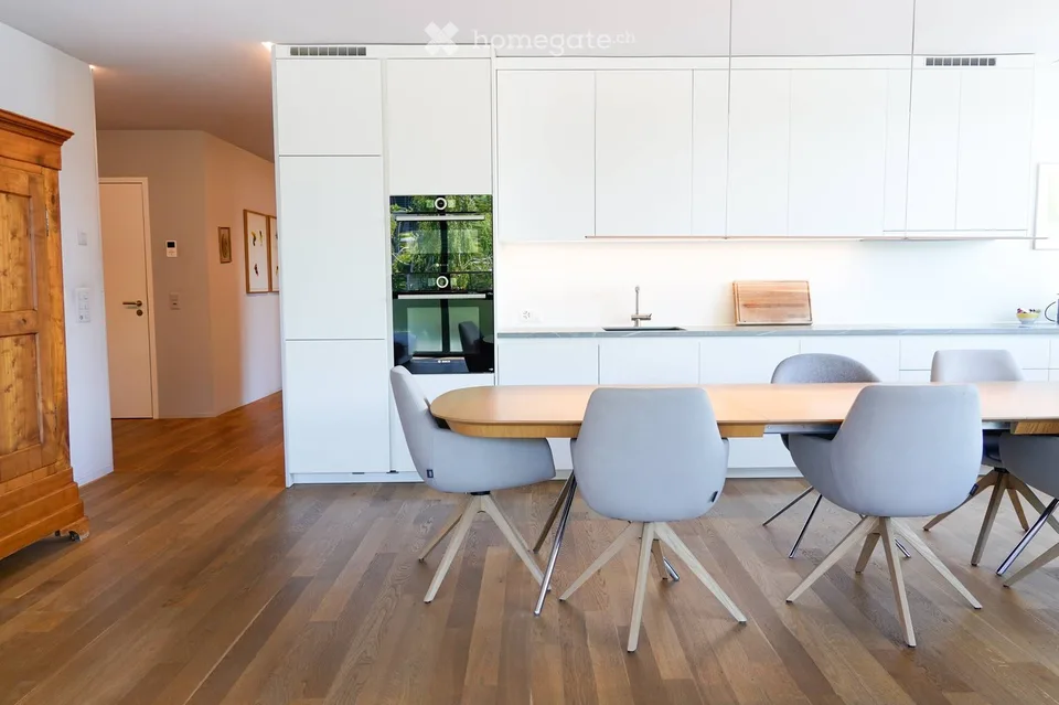 Appartement stylé et moderne de 3,5 pièces dans le quartier populaire de Gellert