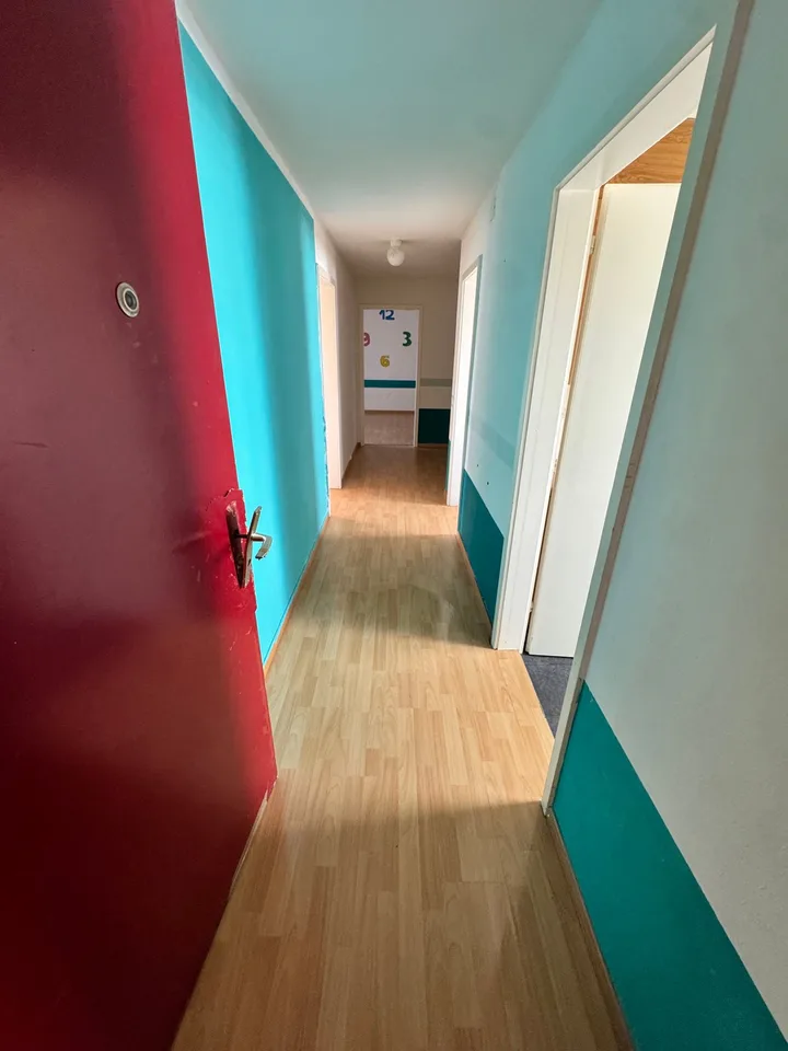 Appartamento 2 camere bello e luminoso in un quartiere tranquillo