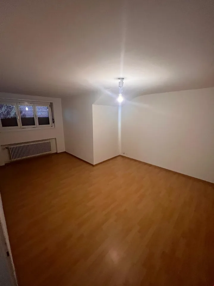 Beautiful and bright 2-room apartment in a quiet neighborhood – photo 6 of 8