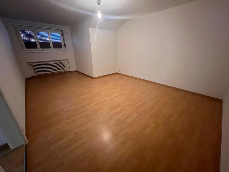 Beautiful and bright 2-room apartment in a quiet neighborhood – photo 7 of 8