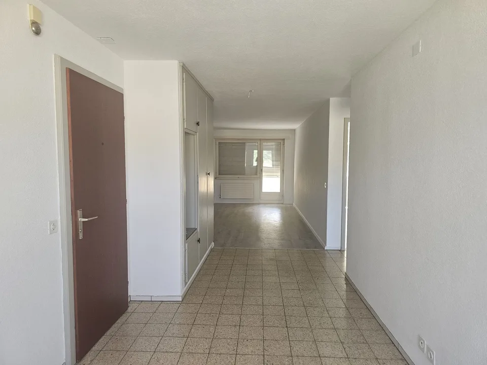 Prächtige 3.5-Zimmer-Wohnung mit Balkon!