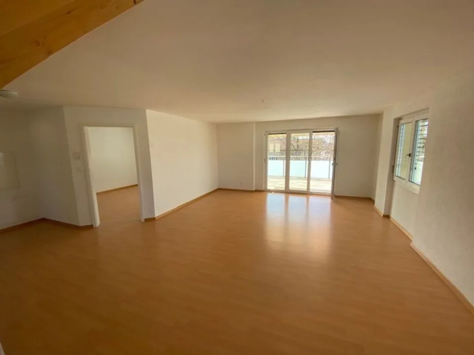 Moderne 3.5 Zi-Mais. Whg. mit grossem Balkon