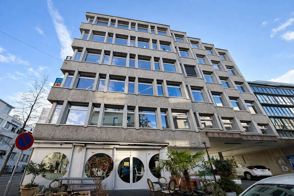 Commercial and office space in the best city location – photo 12 of 17