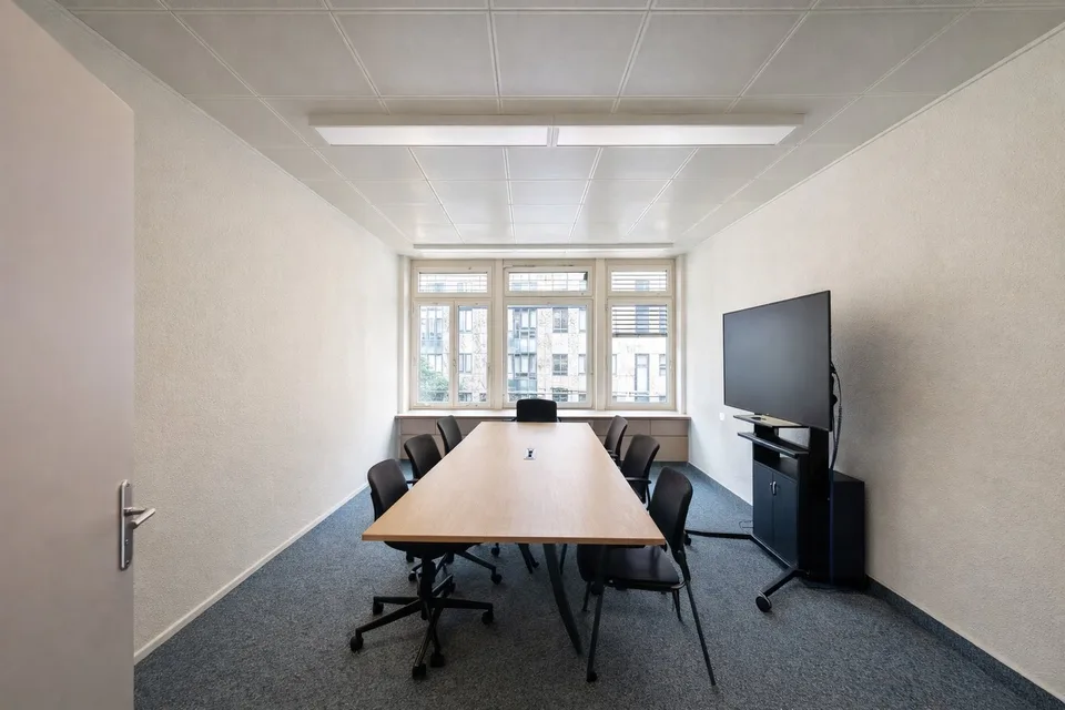 Commercial and office space in the best city location – photo 16 of 17