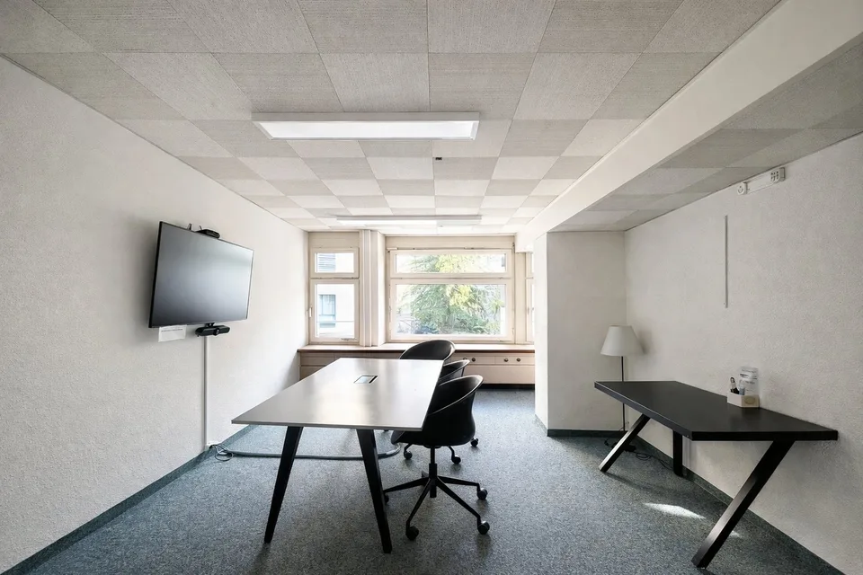 Commercial and office space in the best city location – photo 17 of 17