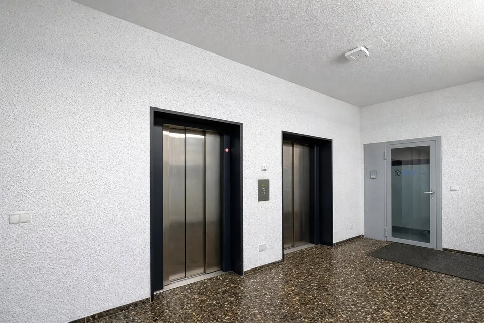 Commercial and office space in the best city location – photo 14 of 17