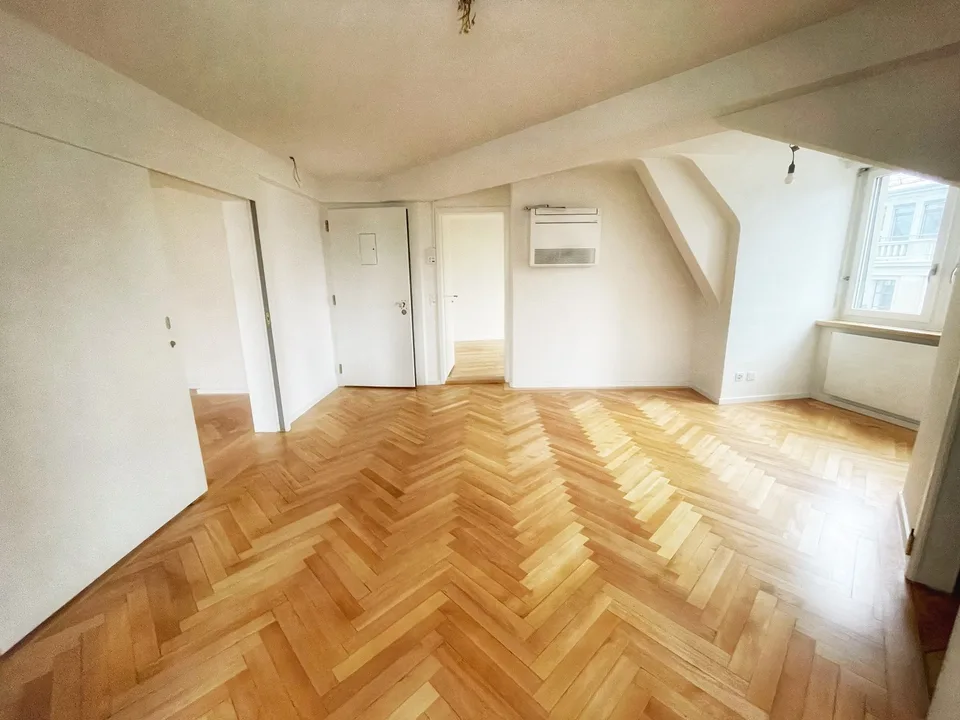 Repräsentative Büro-, Beratungs- und Praxisräume an der Bahnhofstrasse