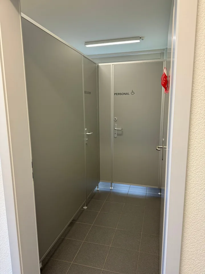 Spazio commerciale/uffici in affitto in posizione ottimale ad Aarberg