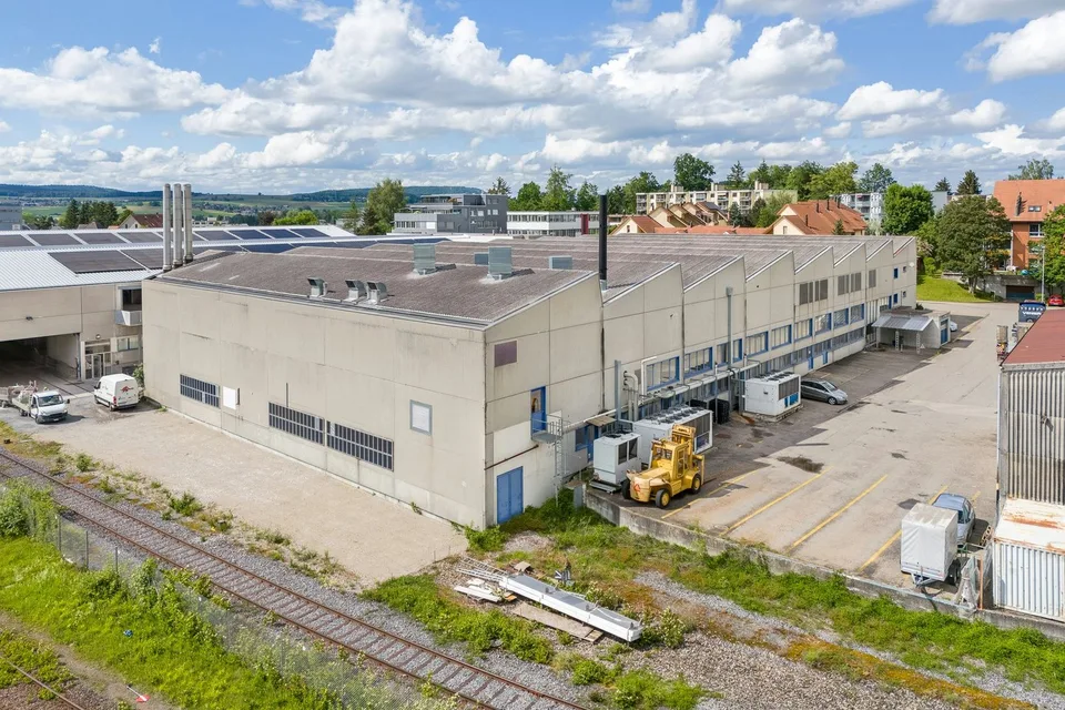 Votre site de production avec haute salle, grandes portes, forte charge au sol – photo 9 sur 9
