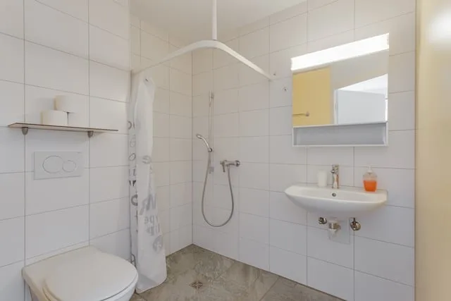 Z 307 / Vollausgerüstetes, möbliertes Apartment mit TV / Internet