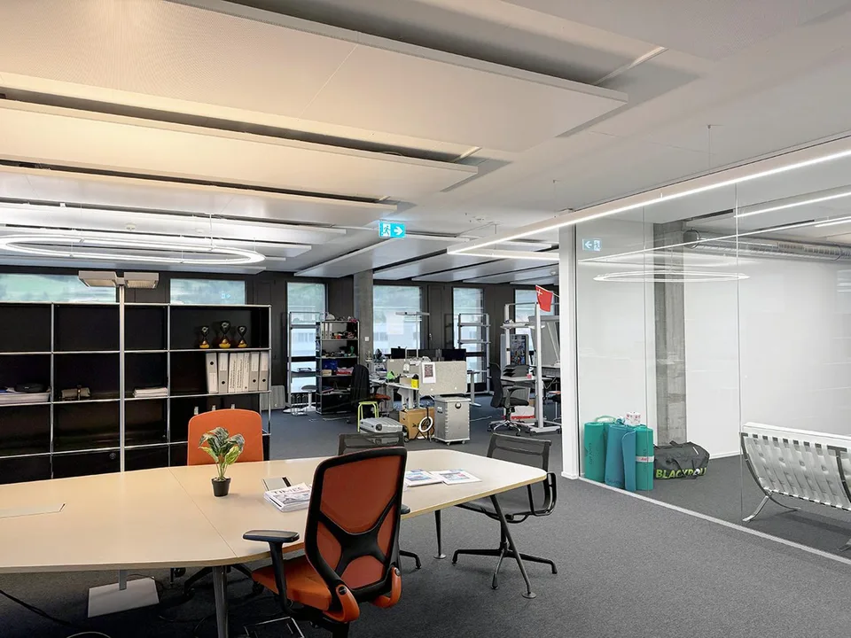 Moderne 3.5-Zimmer Büroräume an der Maneggstrasse