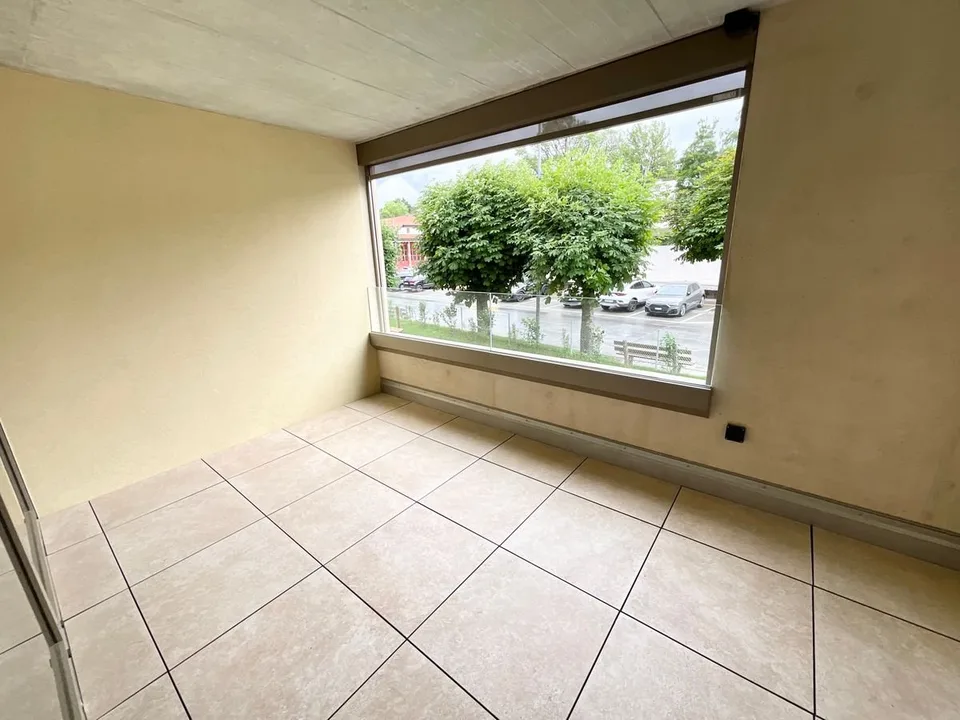 Neue 2.5-Zimmer-Wohnungen mit Loggia - Moderner Komfort, Nachhaltigkeit und Lebensqualität im Herzen des Dorfes – Foto 6 von 7