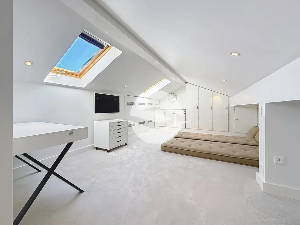 Superbe appartement meublé avec vue Lac et Alpes – photo 14 sur 14