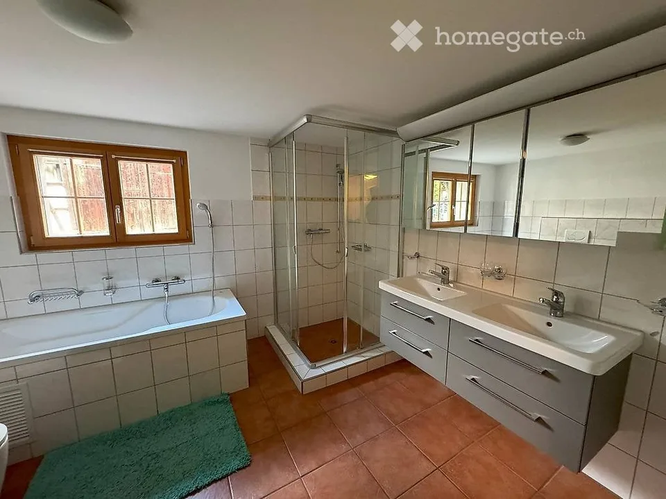 2 WG-Zimmer in restaurierten historischem Riegelhaus(240 m²)