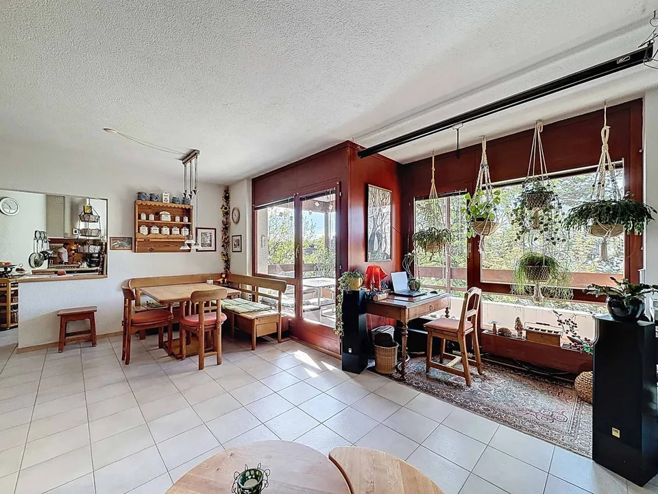 Schönes Apartment in einer ruhigen Gegend von Lausanne