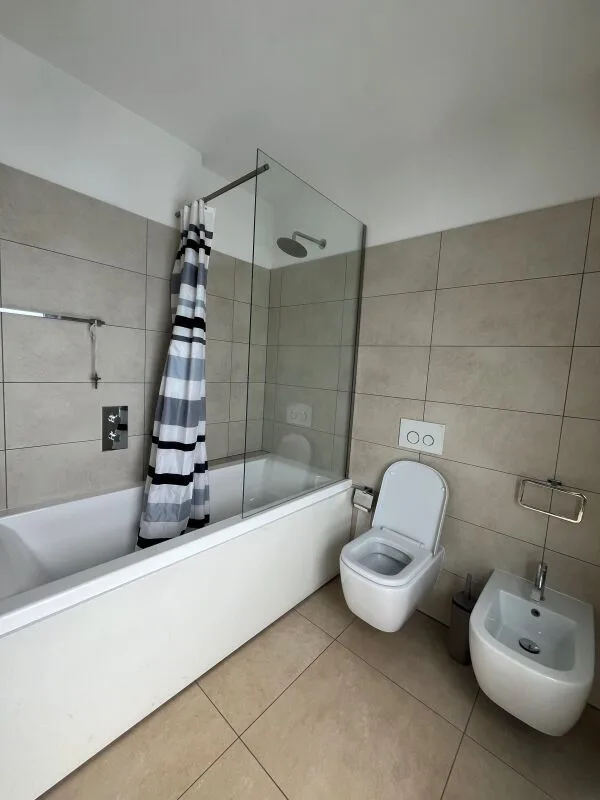 Res. Leche Park, 4.5-Zimmer-Wohnung, Bellinzona – Foto 11 von 13