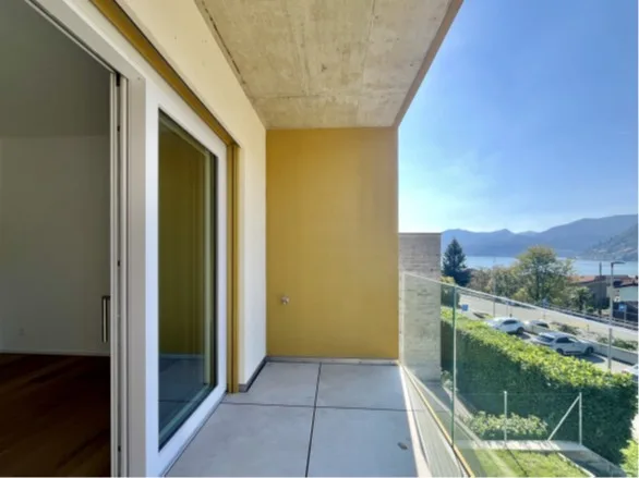 ATTICO 4.5 LOCALI CON TERRAZZE VISTA LAGO A BRUSINO ARSIZIO