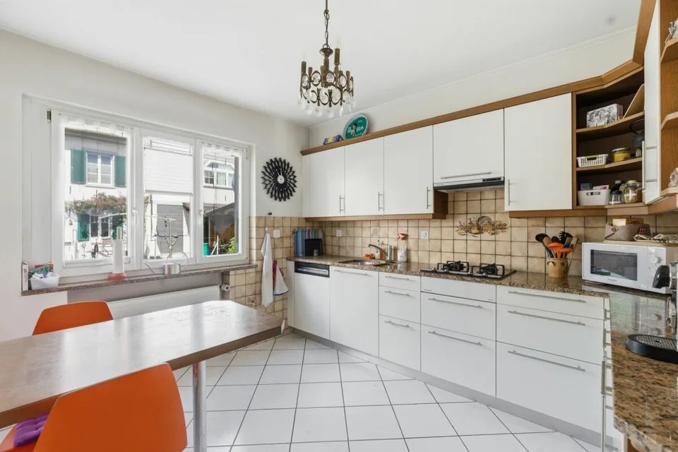 Casa unifamiliare di 5,5 locali indipendente in una posizione residenziale eccellente a Münchenstein – foto 5 di 13