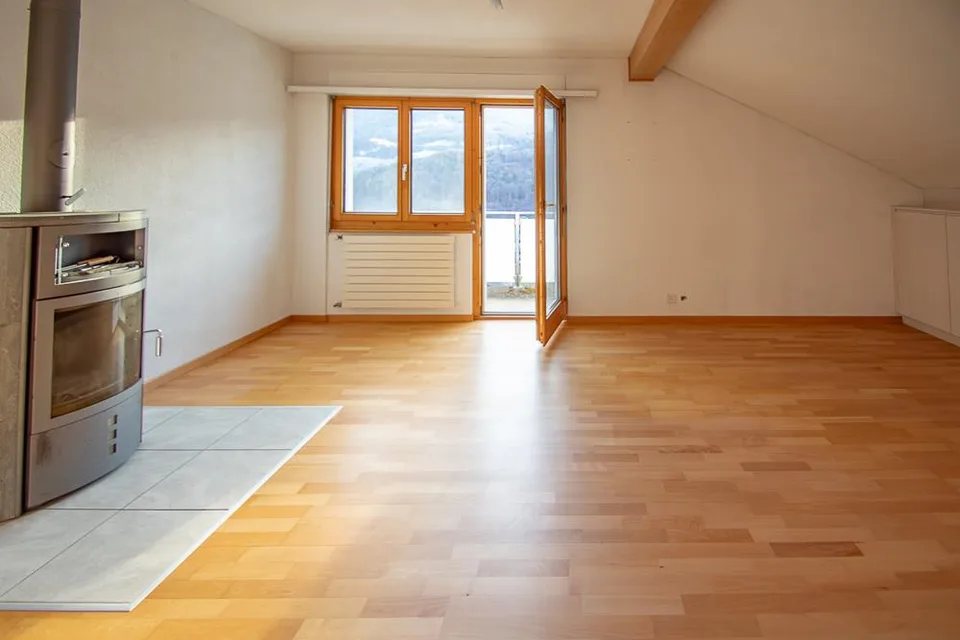aussergewöhnliches Zweifamilienhaus an sensationeller Lage – Foto 8 von 11