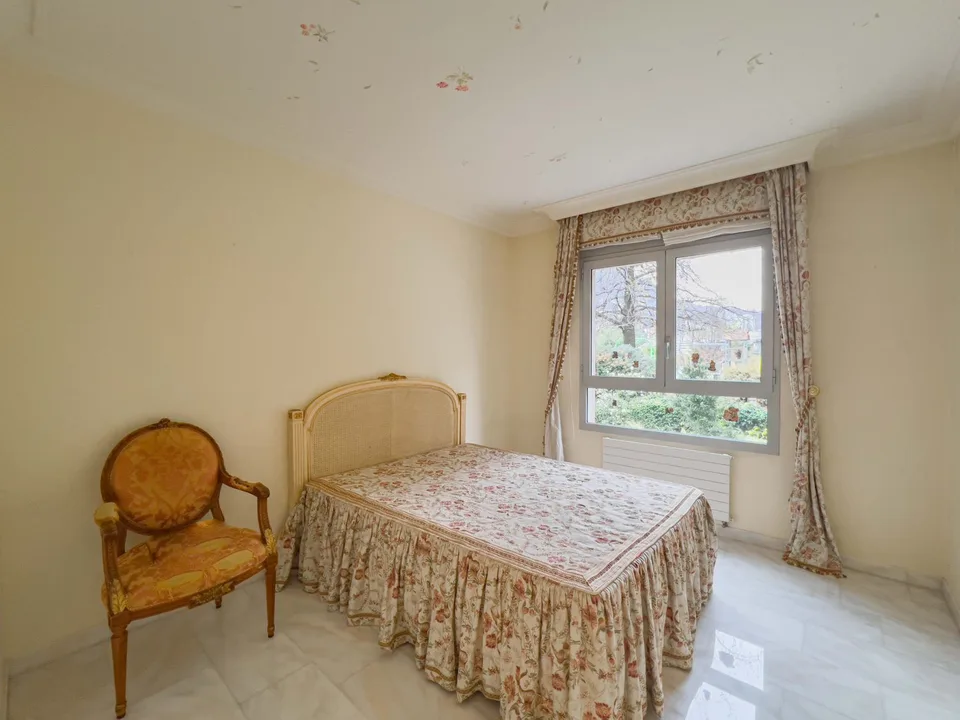 Prestiges Appartement mit Seeblick in Lugano
