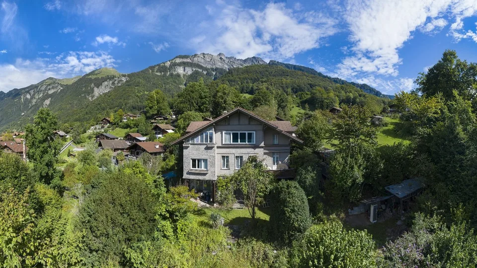 Domaine rare au-dessus du lac de Brienz