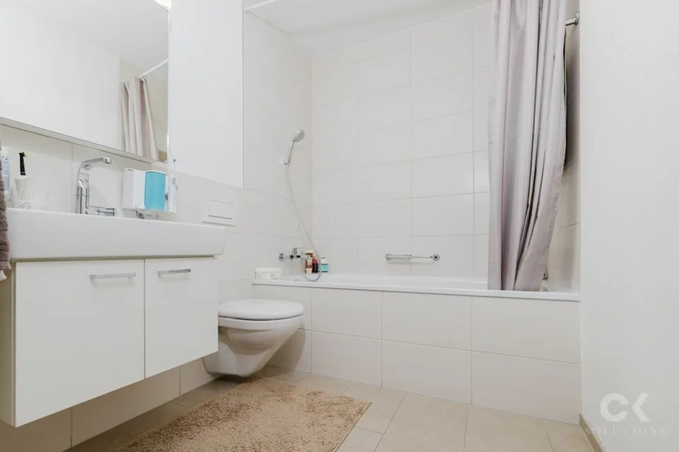 Moderne Minergie-Wohnung mit Gartenidylle an zentraler Lage – Foto 10 von 16