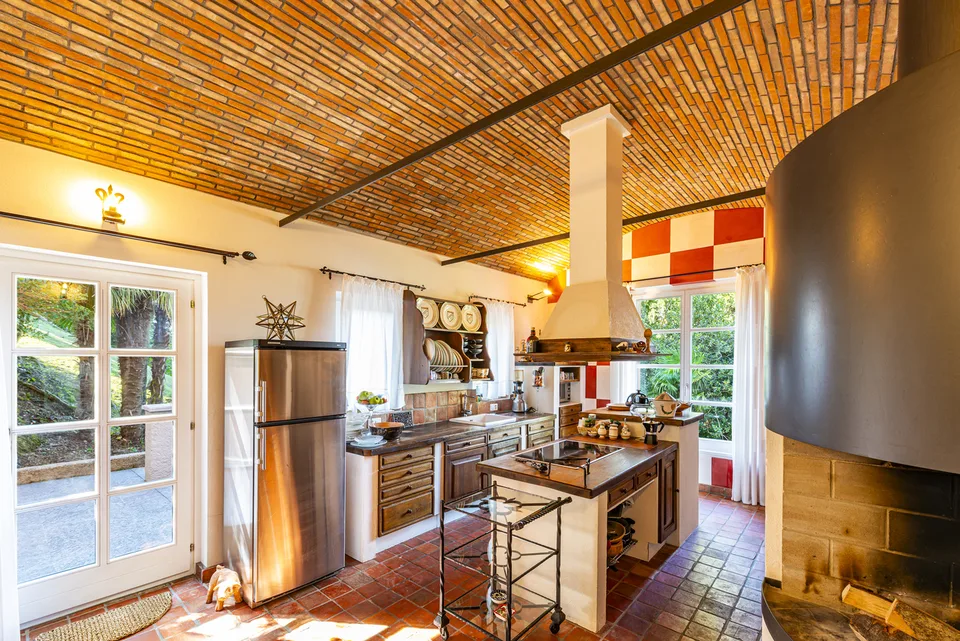 Esclusiva villa con vista lago e parco privato di oltre 6.000 mq – Foto 12 von 13