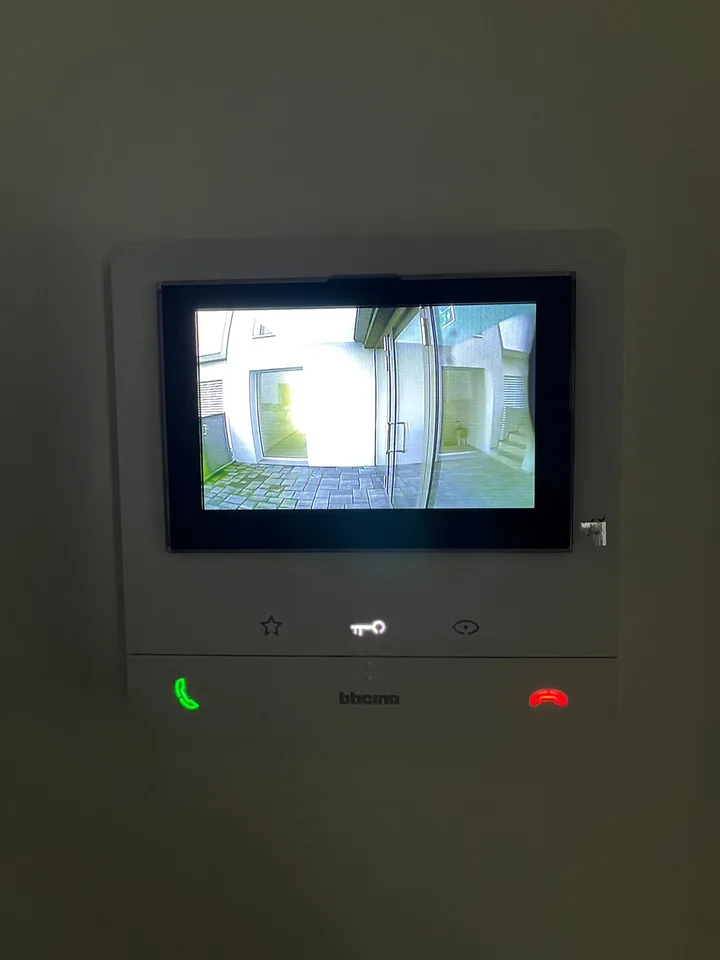 MODERNO APPARTAMENTO 2,5 locali a CLARO – foto 11 di 19