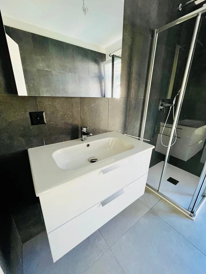 MODERNO APPARTAMENTO 2,5 locali a CLARO – foto 7 di 19