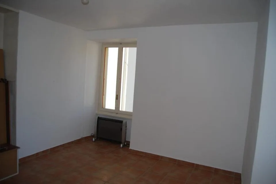 Charmantes 2.5-Zimmer-Wohnung renoviert in der Nähe von Sierre