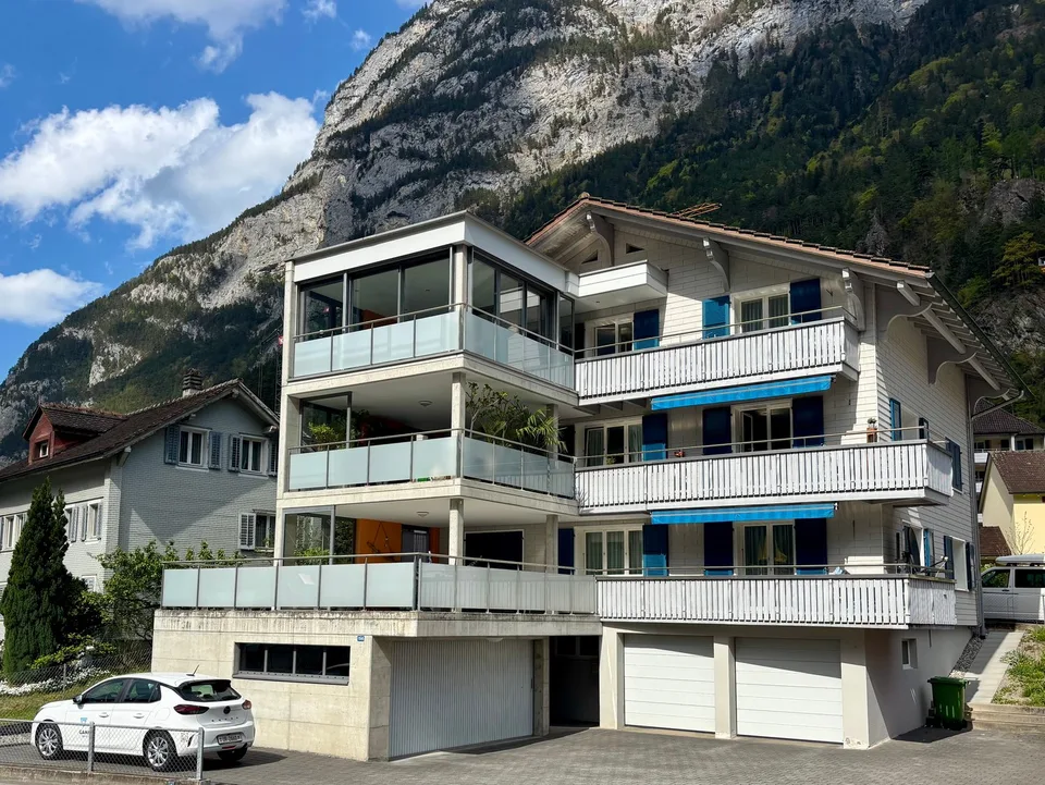 gepflegtes Mehrfamilienhaus mit Bergblick in Erstfeld