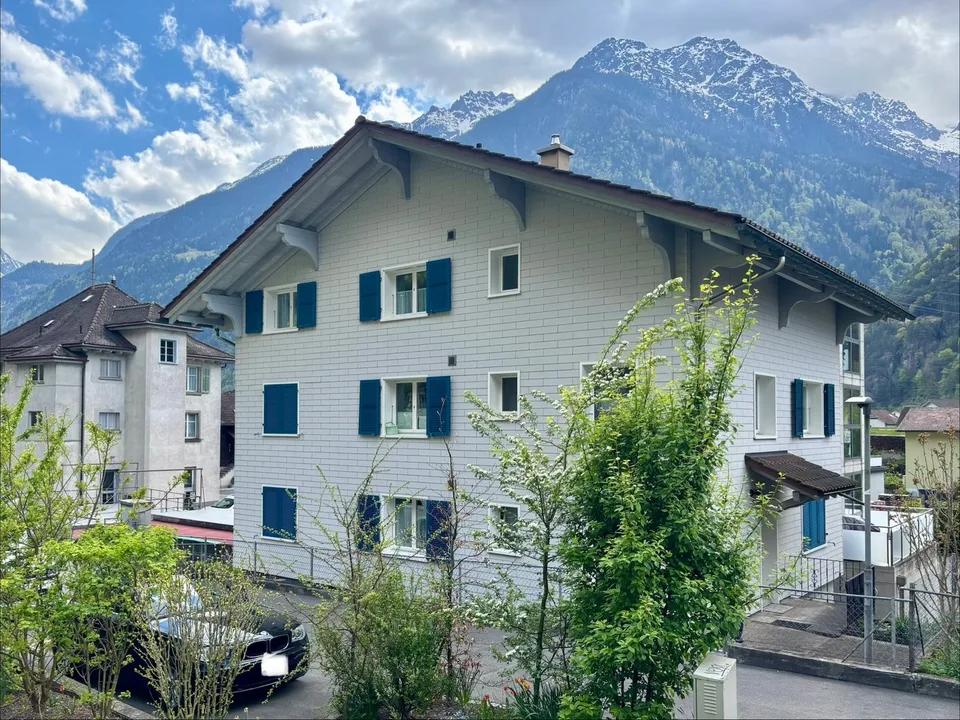 gepflegtes Mehrfamilienhaus mit Bergblick in Erstfeld