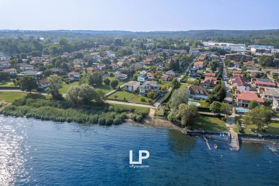 Villa indipendente nel rinomato Villaggio Giardino a Castelletto S. Ti – foto 10 di 13