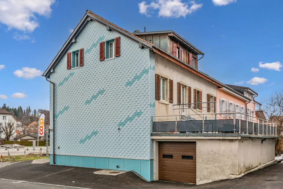 Angrenzendes Giebelhaus mit Gewerbeflächen und großer Terrasse – Foto 12 von 13
